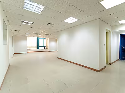 Premium Office Space for Rent in Musheireb – 5 Minutes from Metro Station